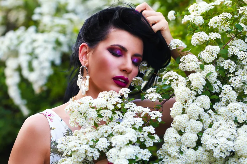 Allergie ou sécheresse oculaire : savoir faire la différence pour mieux se soigner au printemps