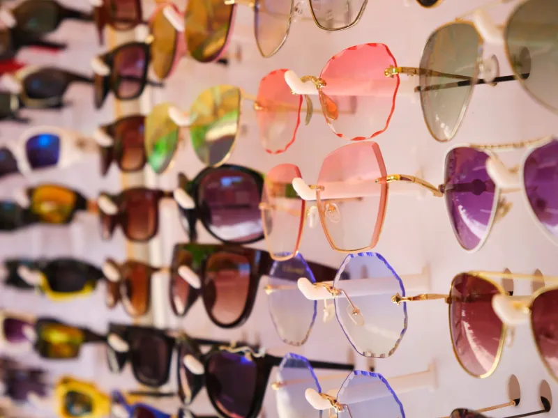 Protection solaire et correction visuelle à Casablanca : comment choisir vraiment les bons verres pour vos yeux